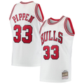 Punc C.Bulls #33 Scottie Pippen Mitchell & Ness White Hardwood Classics Swingman Jerseys